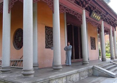 Kinhin im Zen Kloster